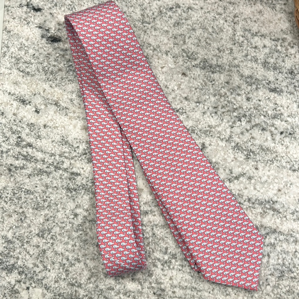 Vineyard Vines Pink and White Kids Tie
